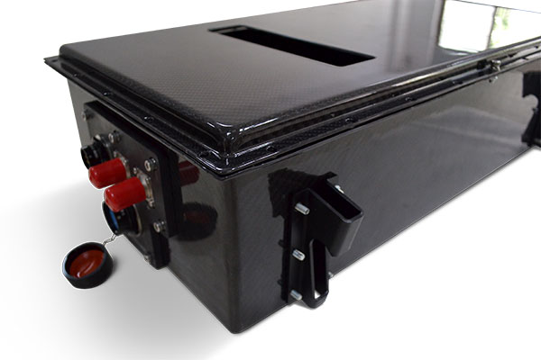 碳纖維材質化：新能源汽車電池箱的革新之路